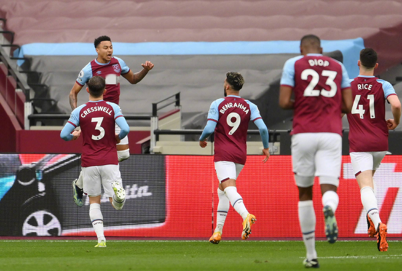 仍全力以赴 仍全力以赴